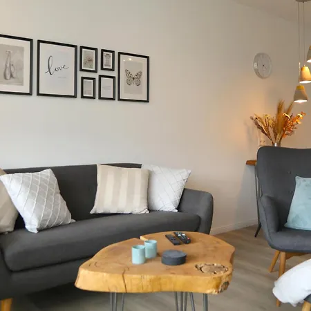 Sonnenblick Balkony - Wifi - New & Modern - - Niedersfeld