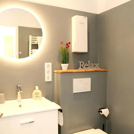 Sonnenblick Balkony - Wifi - New & Modern - - Niedersfeld *